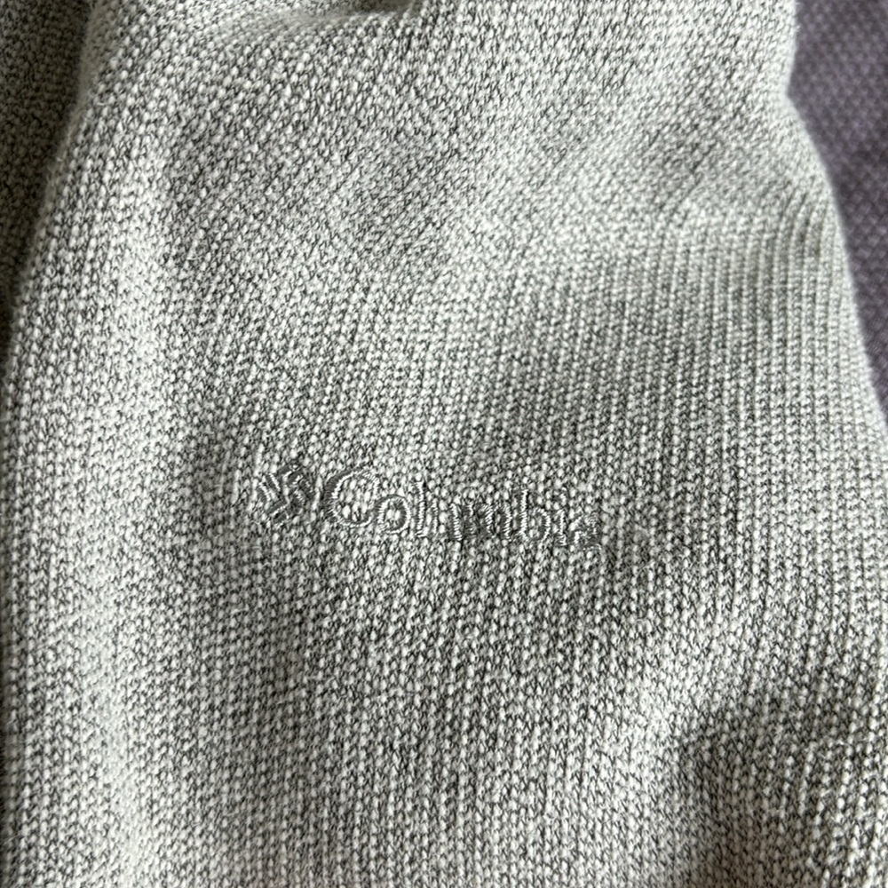Women’s Gray Columbia Fleece - size M​ - Picture 5 of 5